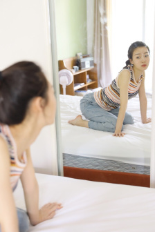 颜冠英电影
